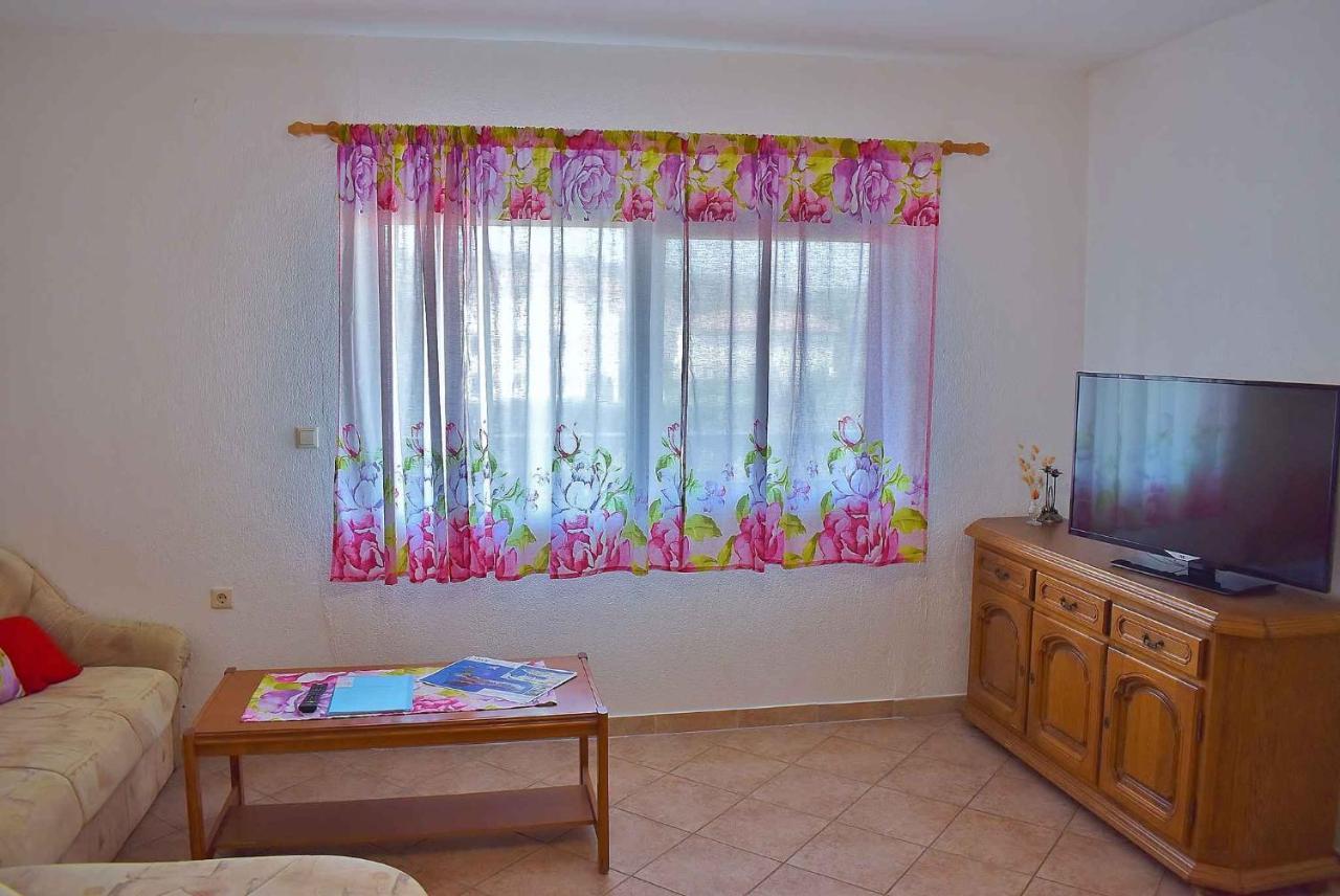 Apartment In Lopar/Insel Rab 17739 Exterior photo