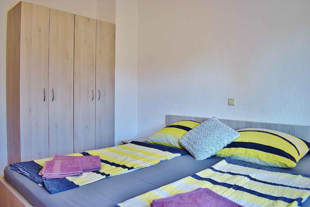 Apartment In Lopar/Insel Rab 17739 Exterior photo