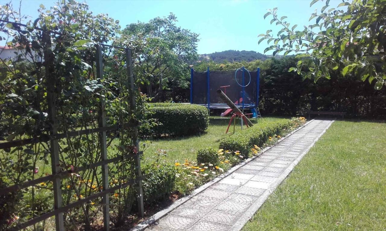 Apartment In Lopar/Insel Rab 17739 Exterior photo